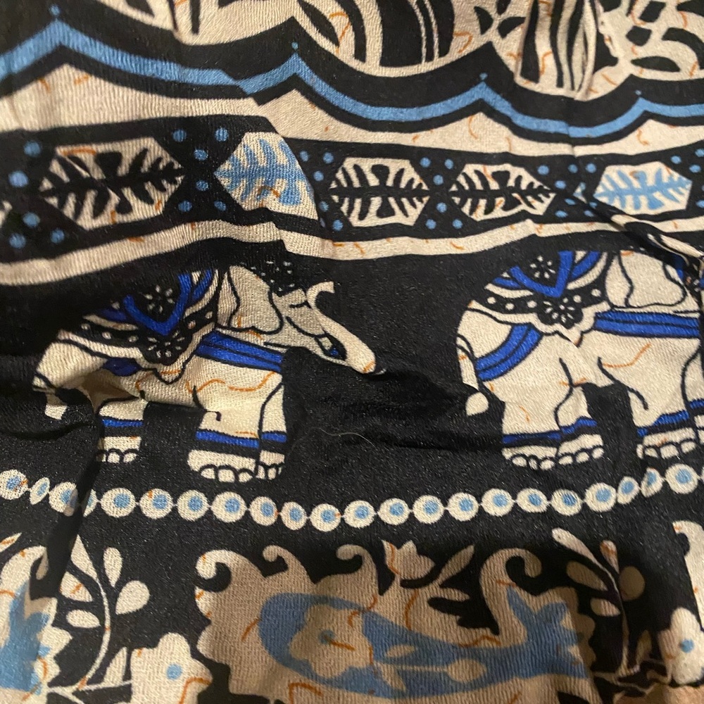 Elephant pant in blue black whie - Picture 2 of 4